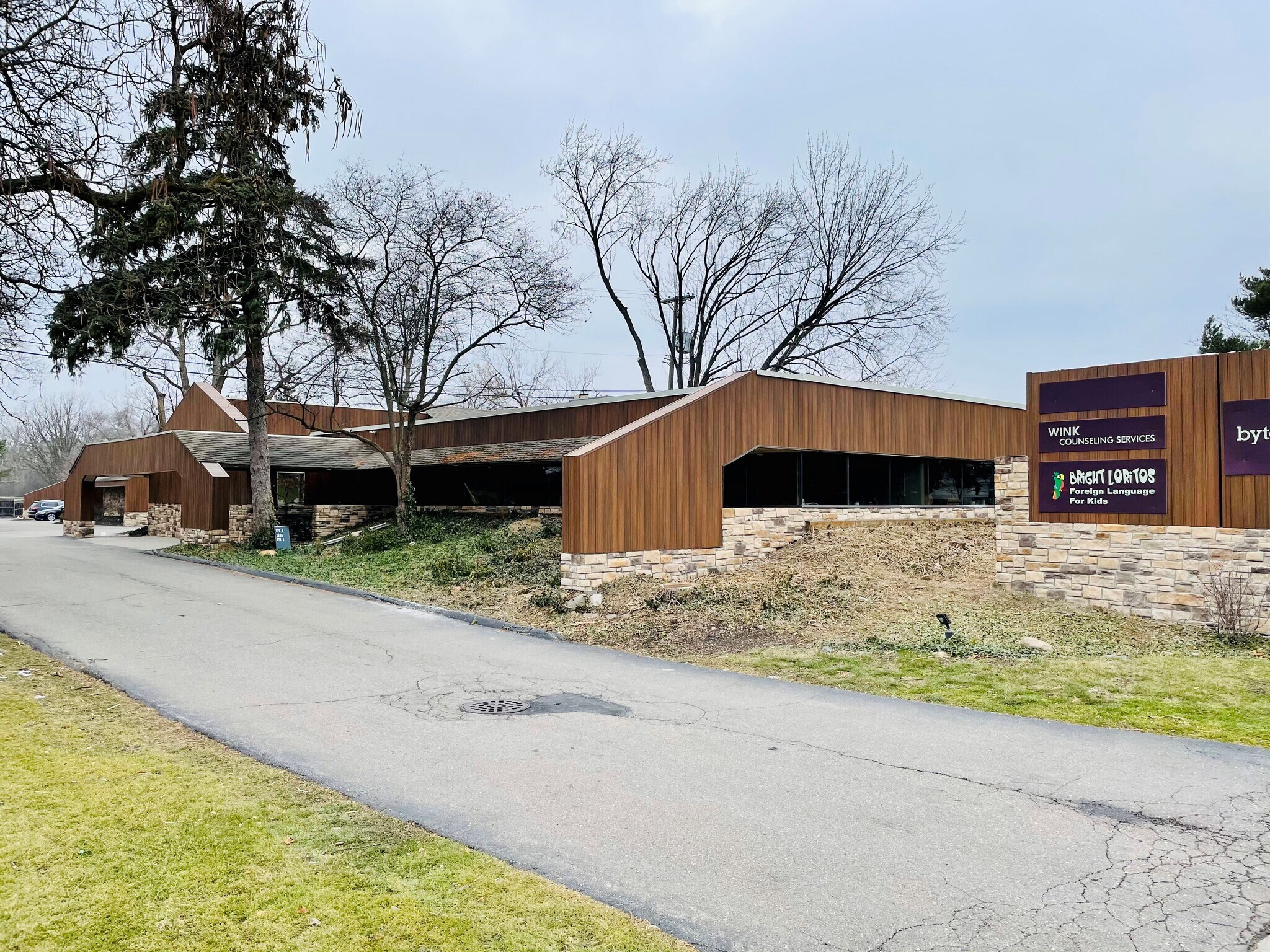 2605-2609 Crooks Rd, Troy, MI for lease Primary Photo- Image 1 of 7