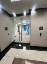 5220 Spring Valley Rd, Dallas, TX à louer Photo intérieure- Image 2 de 7