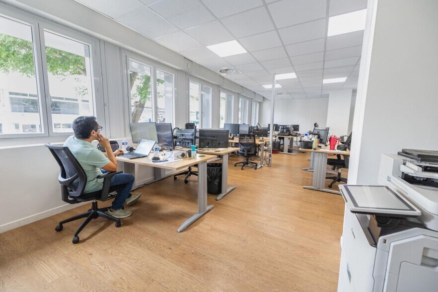 25 Rue Negresko, Marseille for lease - Interior Photo - Image 3 of 11