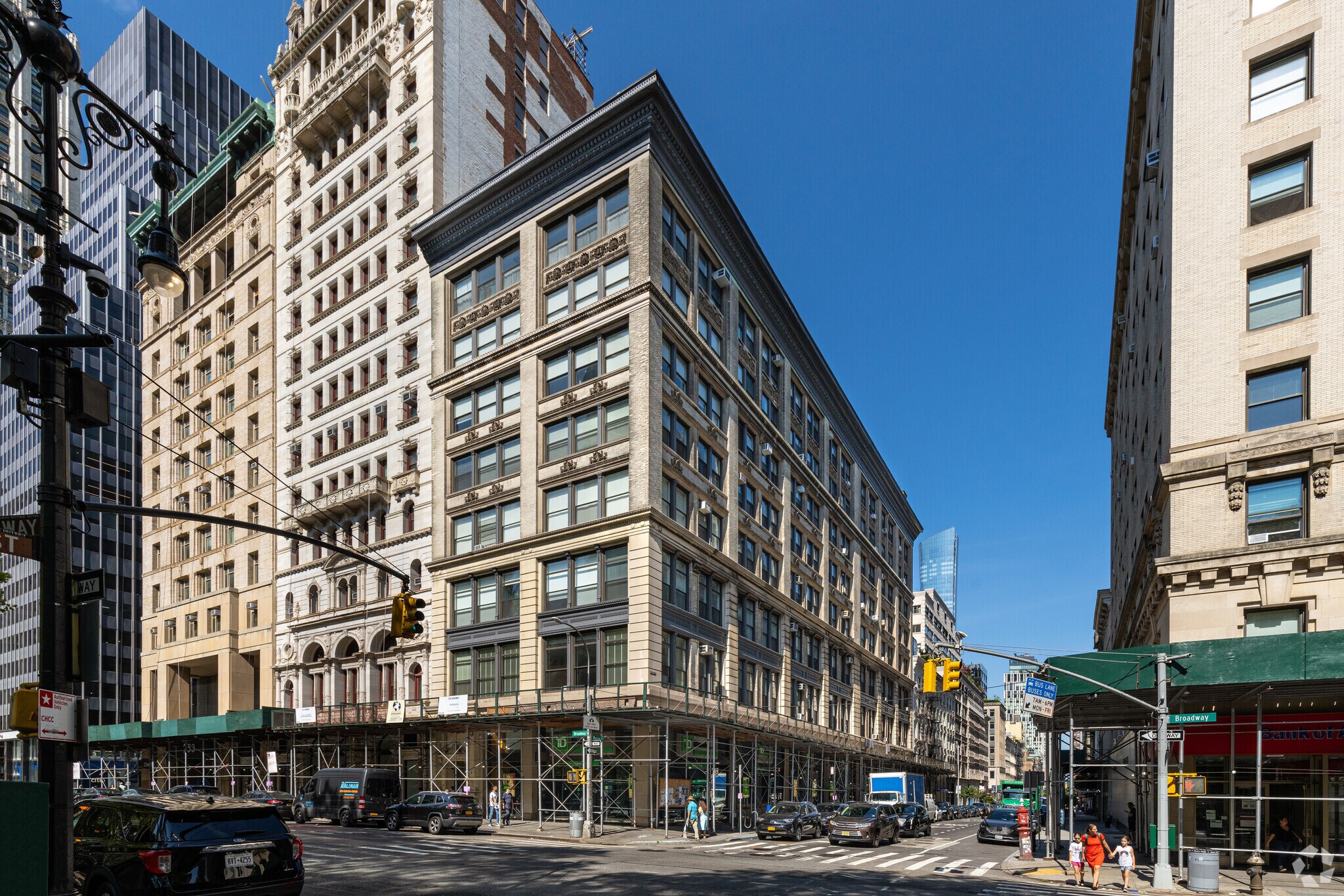11 Warren St, New York, NY for lease Primary Photo- Image 1 of 5