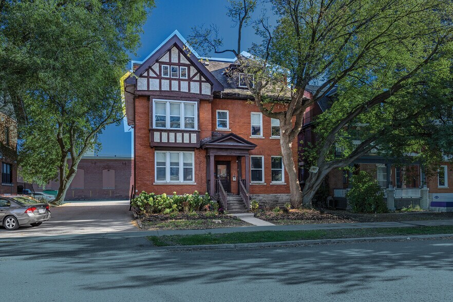226 Argyle Ave, Ottawa, ON à vendre - Photo du bâtiment - Image 3 de 21
