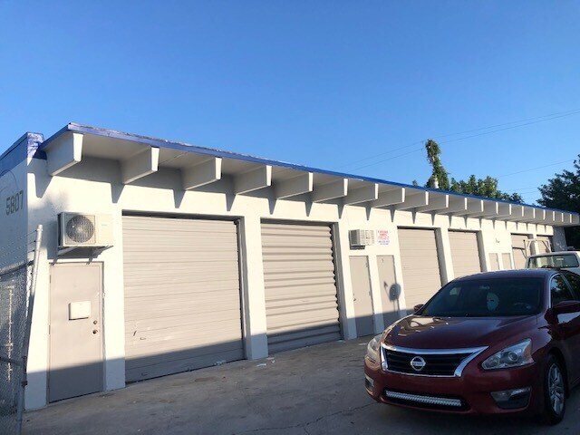 5661 Plunkett St, Hollywood, FL à louer - Photo du bâtiment - Image 3 de 5