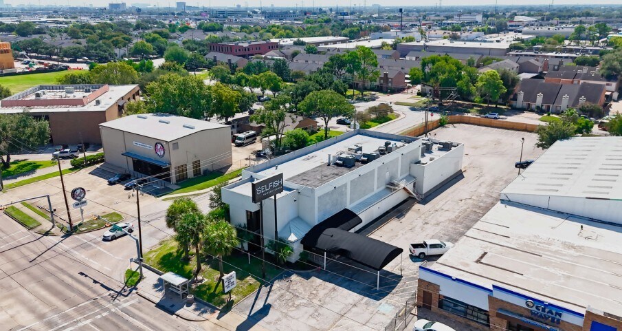 6213 Richmond Ave, Houston, TX à louer Photo du bâtiment- Image 1 de 4