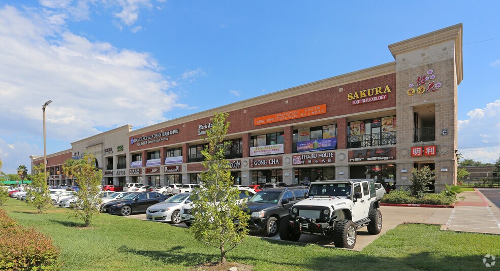 9889 Bellaire Blvd, Houston, TX à louer - Photo du bâtiment - Image 2 de 2