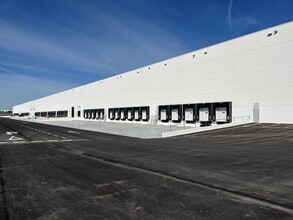 Avenida de los Alcotanes, 49, Pinto, Madrid for lease Floor Plan- Image 1 of 3