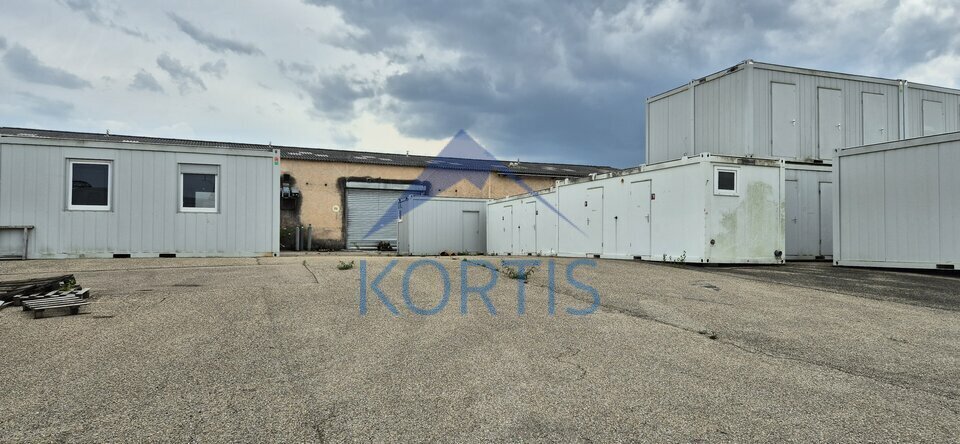 Flex in Jonage for lease Building Photo- Image 1 of 5
