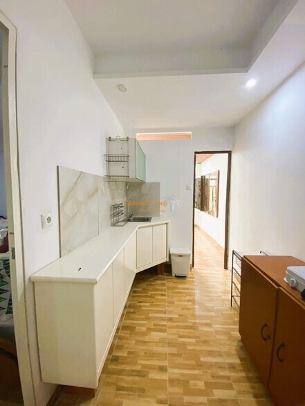 Retail in Elche, Alicante for sale - Interior Photo - Image 3 of 7