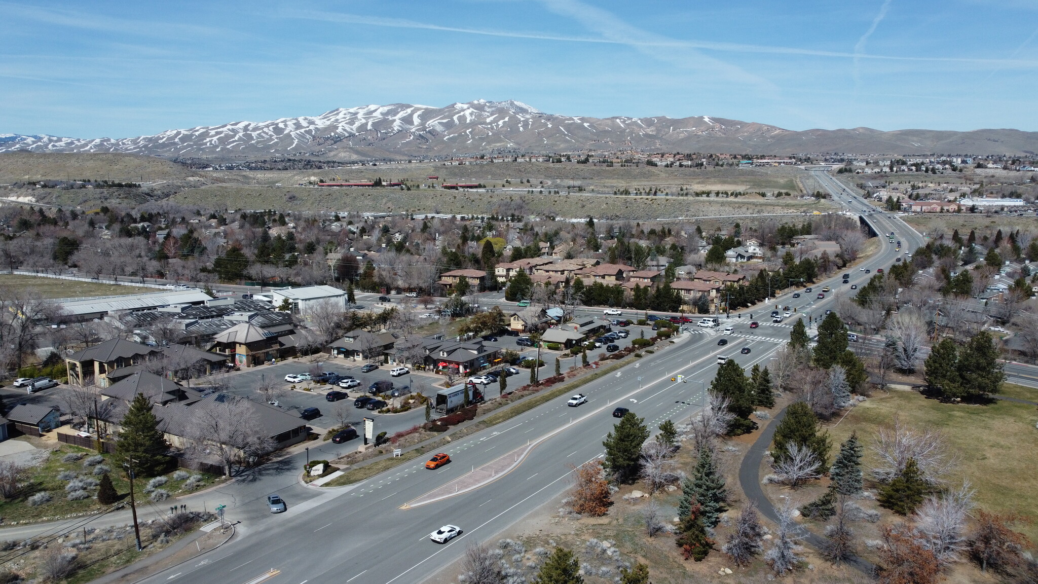 3882 Mayberry Dr, Reno, NV à louer Photo du b timent- Image 1 de 4