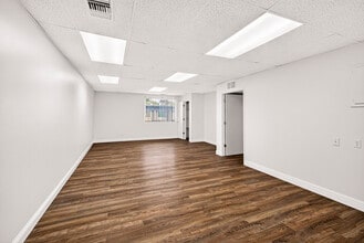 572 Rio Lindo Ave, Chico, CA for lease Interior Photo- Image 2 of 8