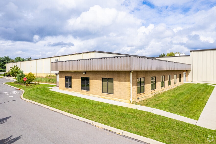 190 Strykers Rd, Phillipsburg, NJ for lease - Primary Photo - Image 1 of 7