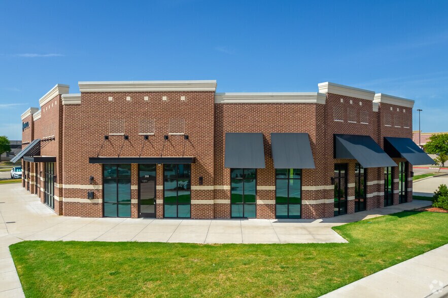 2171 N Belt Line Rd, Mesquite, TX à louer - Photo du bâtiment - Image 2 de 7