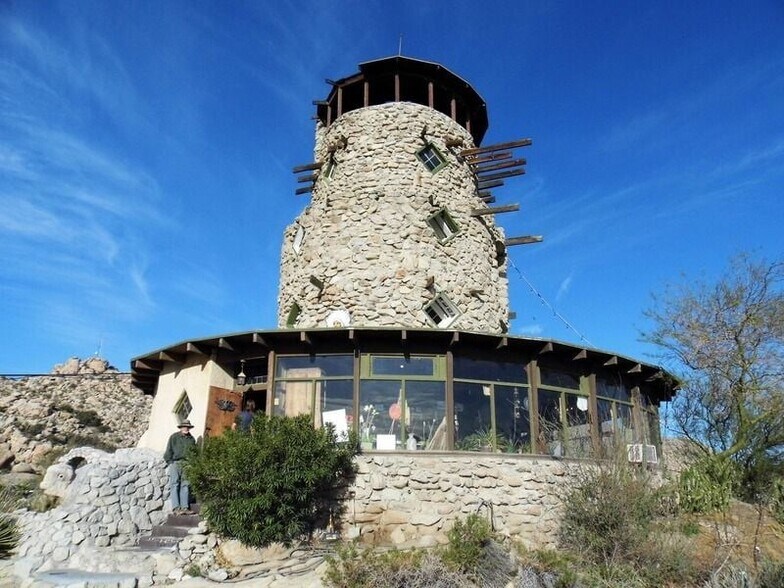 In-Ko-Pah Park Rd,, Jacumba, CA à vendre - Photo du bâtiment - Image 2 de 20