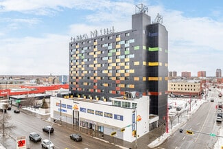 Plus de détails pour 10609 101st St NW, Edmonton, AB - Commerce de détail à louer