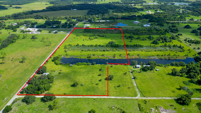 18030 Parkinson Rd, Alva, FL à vendre - A rien - Image 3 de 12