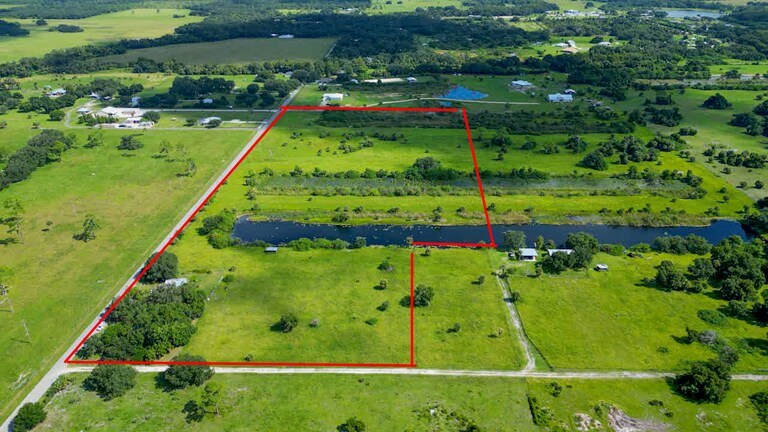 18030 Parkinson Rd, Alva, FL à vendre - Aérien - Image 2 de 11