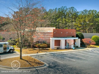 Plus de détails pour 4785 Peachtree Corners Cir, Peachtree Corners, GA - Commerce de détail à vendre
