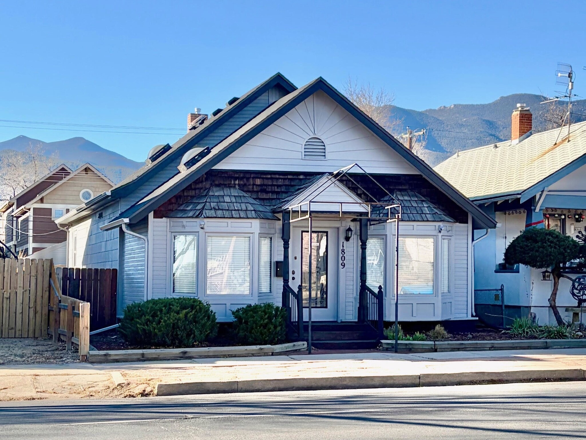 1809 W Colorado Ave, Colorado Springs, CO for sale Primary Photo- Image 1 of 17