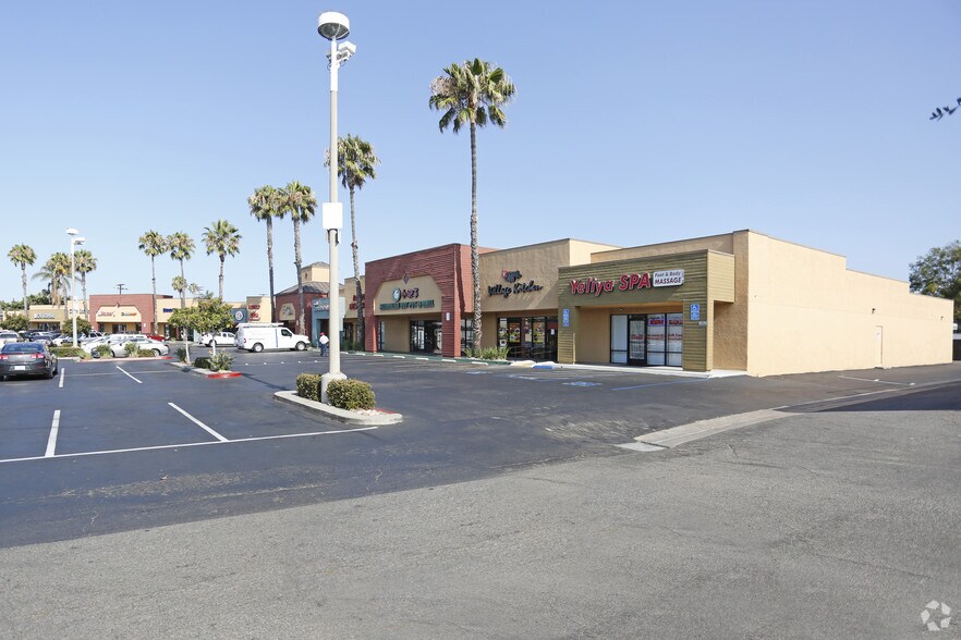 4676-4722 Clairemont Mesa Blvd, San Diego, CA for sale - Building Photo - Image 1 of 1