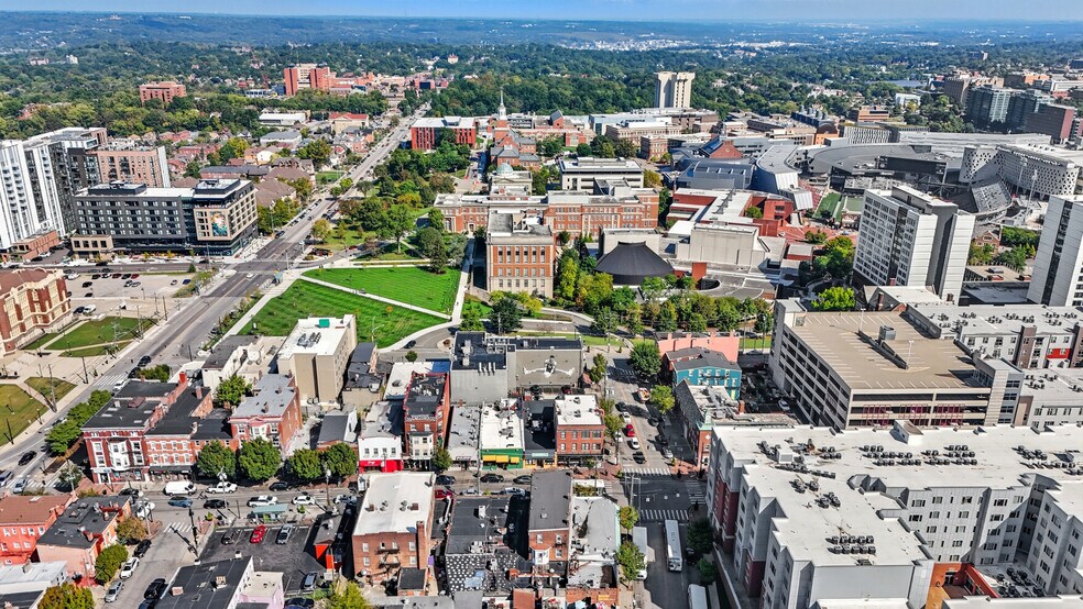 203 W McMillan St, Cincinnati, OH à vendre - Aérien - Image 2 de 57