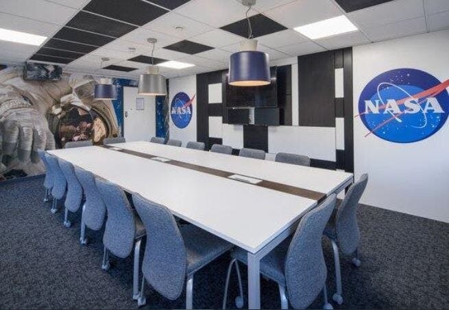 Redcliffe Way, Bristol à louer - Photo du bâtiment - Image 3 de 4