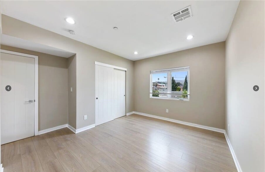 961 N St Andrews Pl, Los Angeles, CA for sale - Building Photo - Image 3 of 55