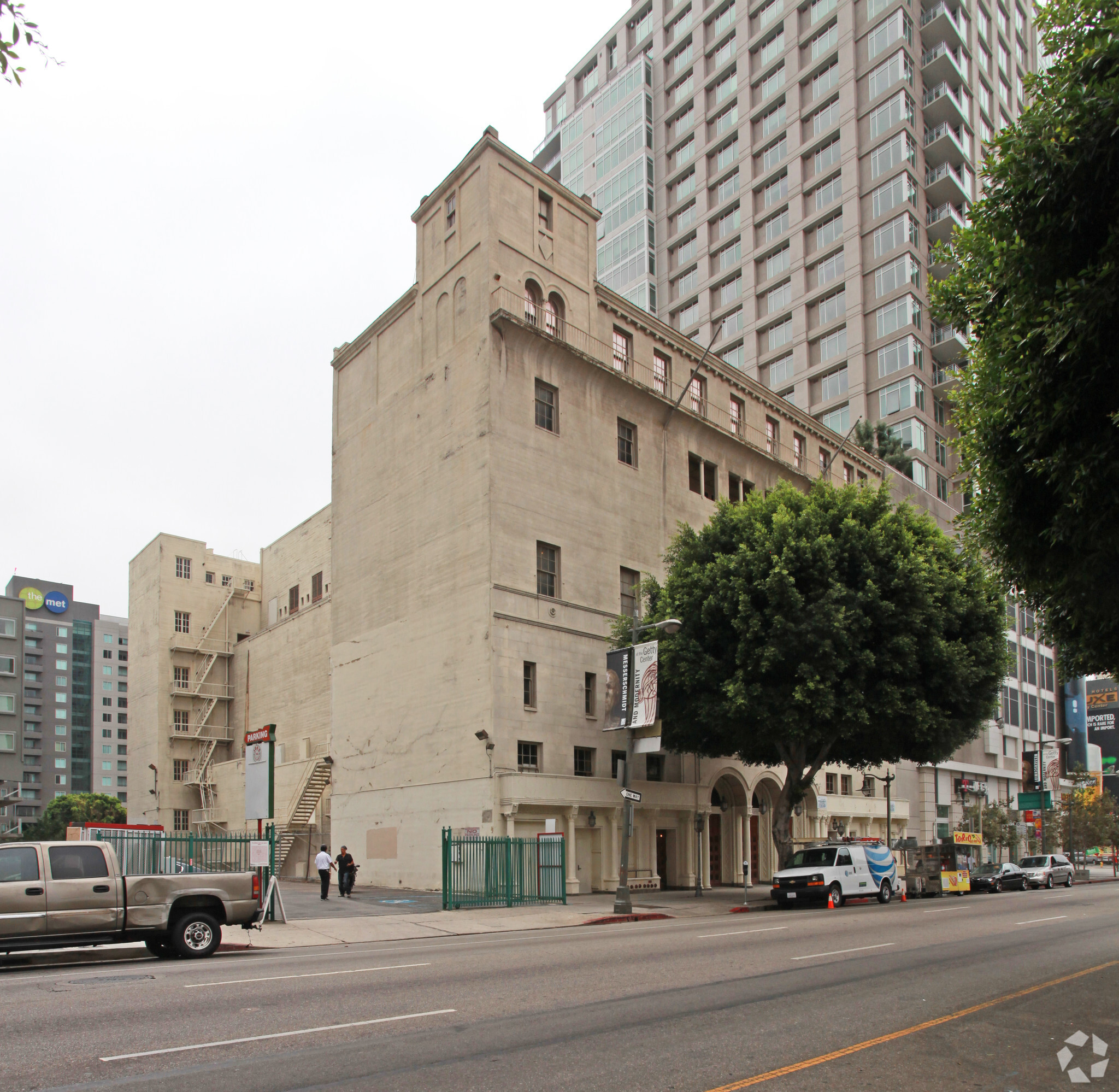 940 S Figueroa St, Los Angeles, CA à louer Photo principale- Image 1 de 5