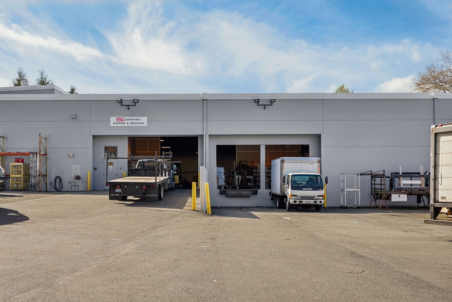 20205 144th Ave NE, Woodinville, WA for sale - Building Photo - Image 2 of 8