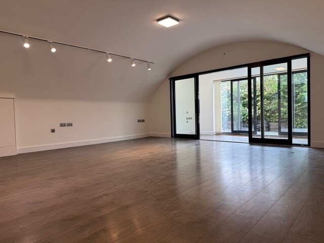 1 Watts Mews, London for lease Interior Photo- Image 1 of 4