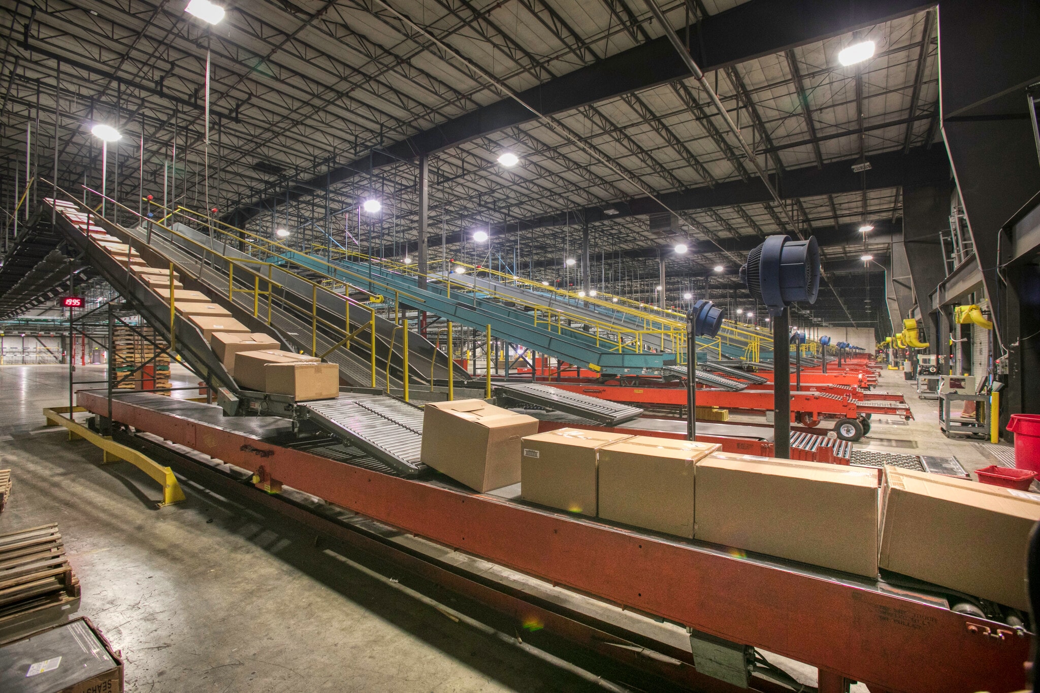 1700 Schuster Rd, Delano, CA for sale Interior Photo- Image 1 of 14