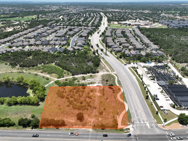 1403 S Bell Blvd, Cedar Park, Cedar Park, TX à louer - Photo du bâtiment - Image 2 de 3