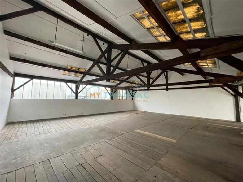 Flex dans Villeneuve-Saint-Georges à louer - Photo intérieure - Image 2 de 12