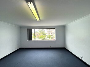 575 President Ave, Sutherland à louer Photo intérieure- Image 2 de 4