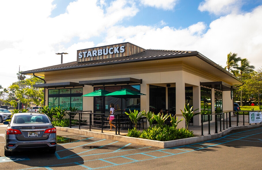 25 Kaneohe Bay Dr, Kailua, HI à louer - Photo du bâtiment - Image 3 de 10