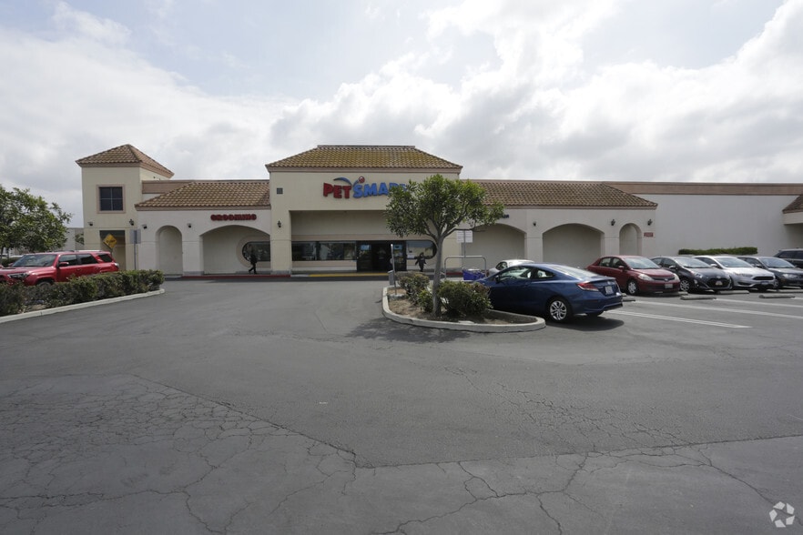 11030 Jefferson Blvd, Culver City, CA for lease - Building Photo - Image 3 of 14