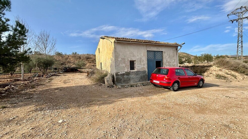 Terrain dans Aspe, Alicante à vendre - Photo du bâtiment - Image 2 de 17