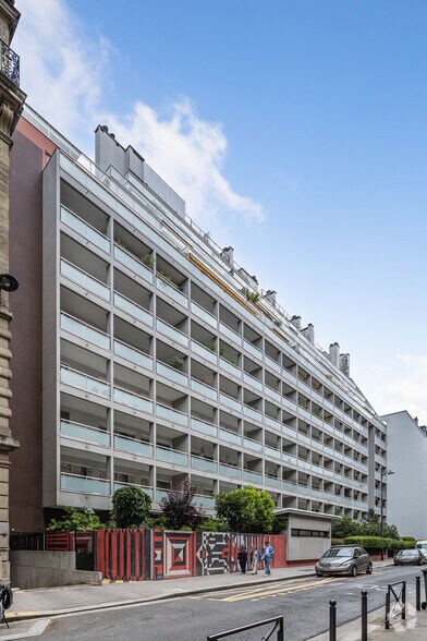 6-8 Rue Du Général Camou, Paris à vendre - Photo du bâtiment - Image 2 de 12