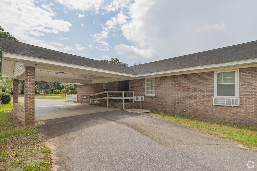 2902 South Island Rd, Georgetown, SC à louer - Photo du bâtiment - Image 3 de 20