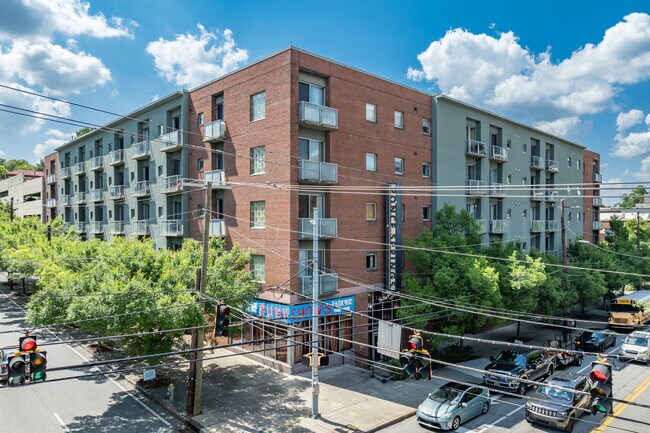 More details for 620 Glen Iris Dr, Atlanta, GA - Multifamily for Sale