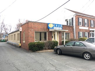 Plus de détails pour 68 Westfield St, West Springfield, MA - Commerce de détail à vendre
