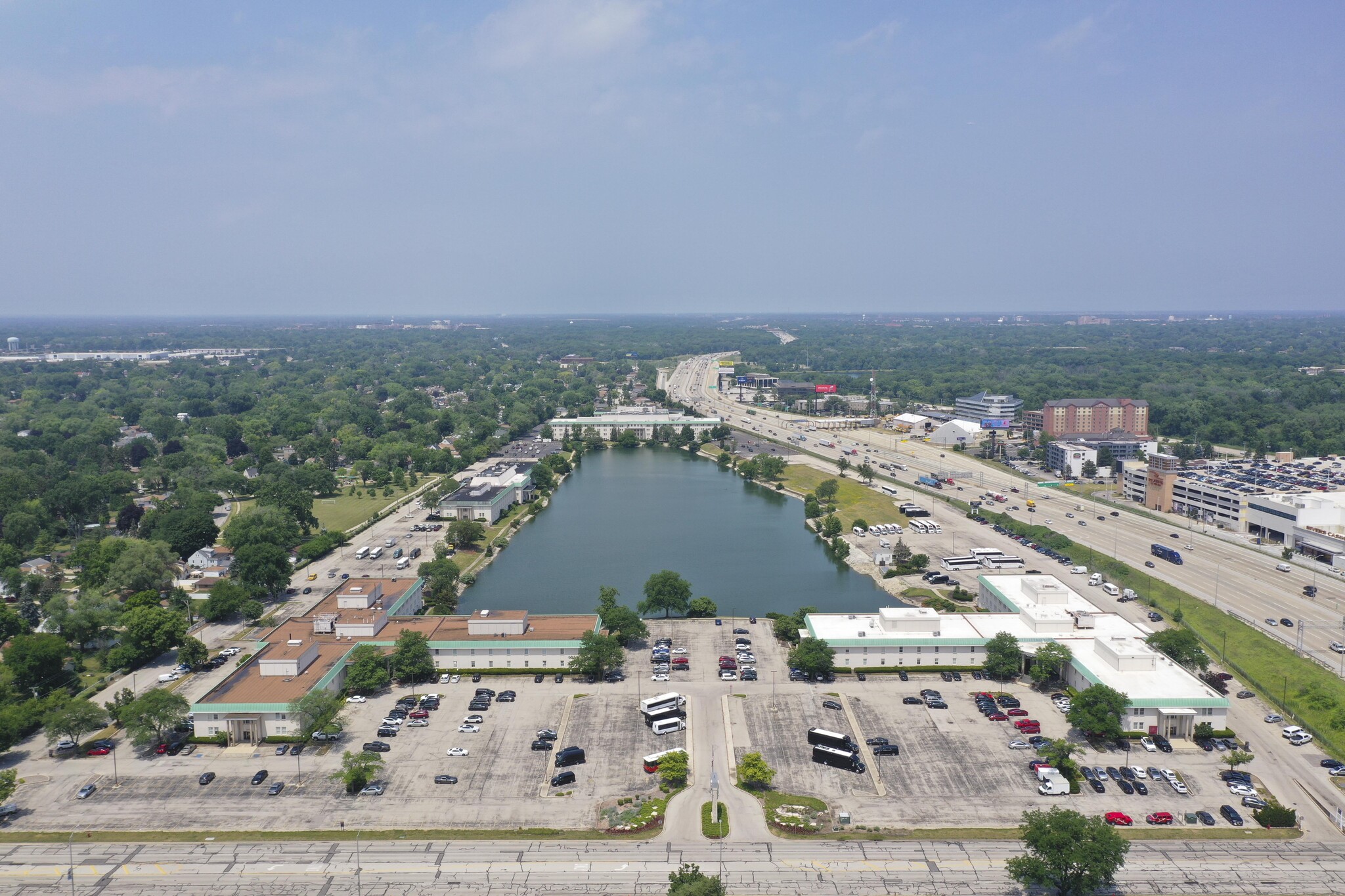 2200 E Devon Ave, Des Plaines, IL for sale Building Photo- Image 1 of 1