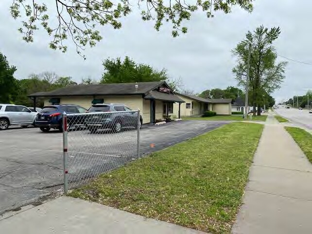 7605 S Sheridan Rd, Tulsa, OK à vendre - Photo principale - Image 1 de 10