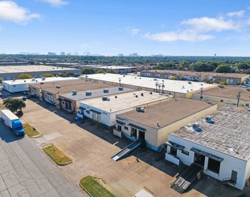 3320 Towerwood Dr, Farmers Branch, TX à vendre - Aérien - Image 2 de 13