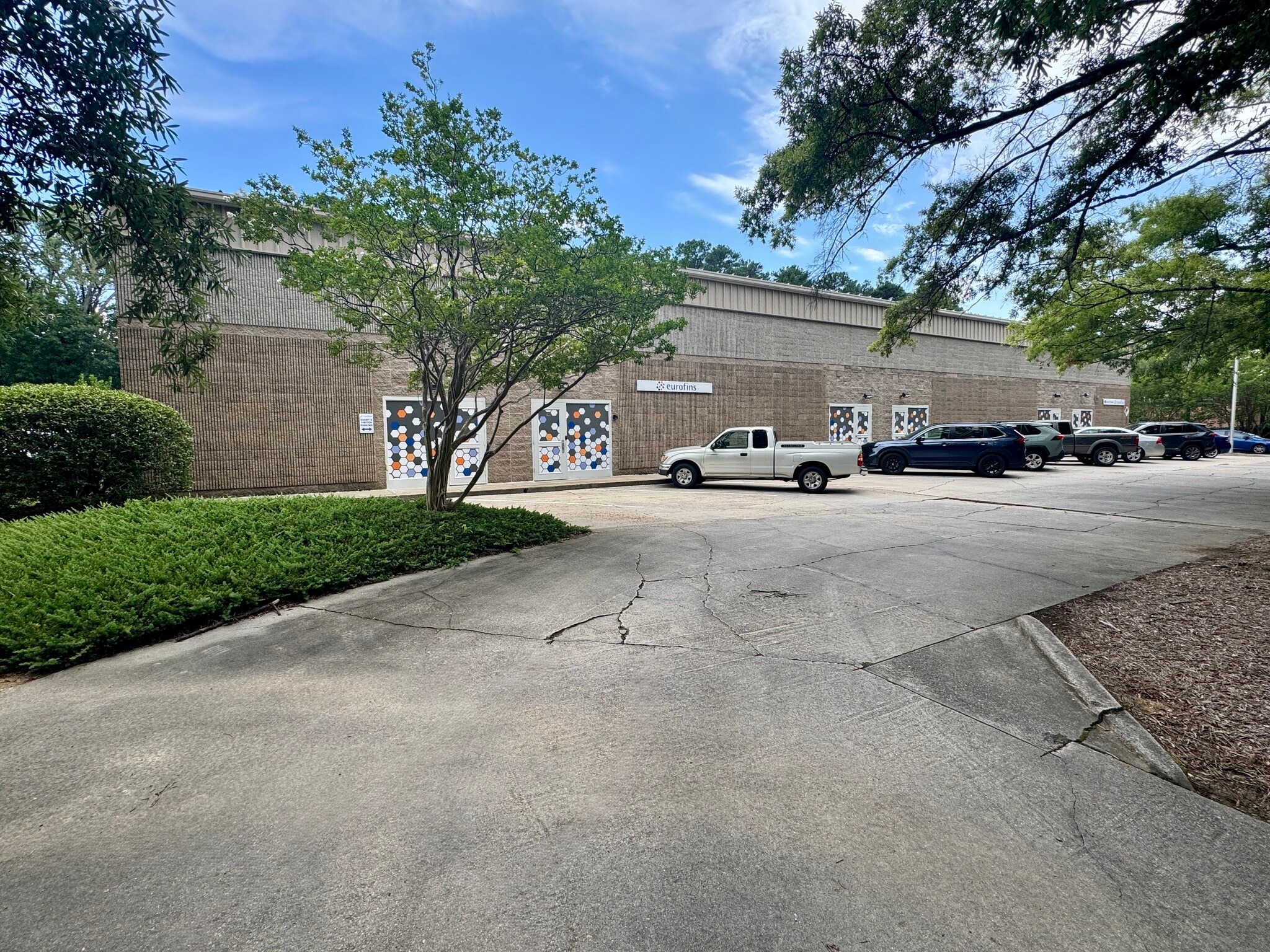 102 Woodwinds Industrial Ct, Cary, NC for lease Interior Photo- Image 1 of 6