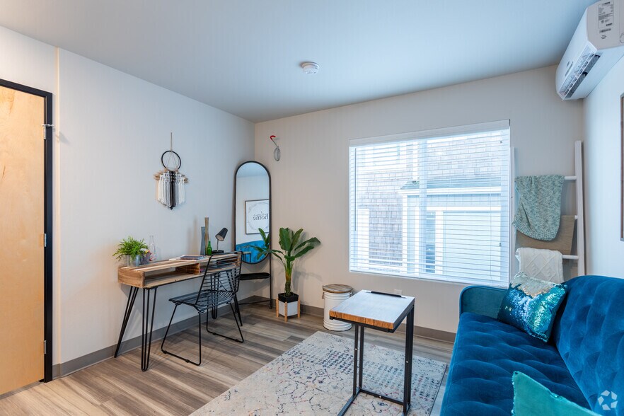 5434 SE Milwaukie Ave, Portland, OR à vendre - Photo intérieure - Image 3 de 24