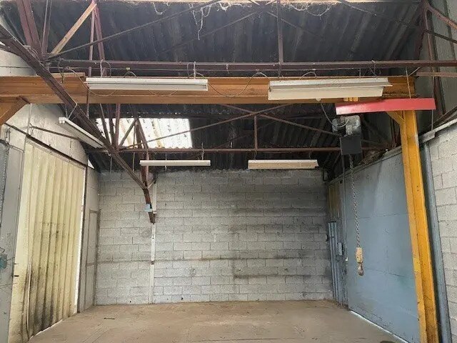 Flex in Longvic for sale - Interior Photo - Image 3 of 4