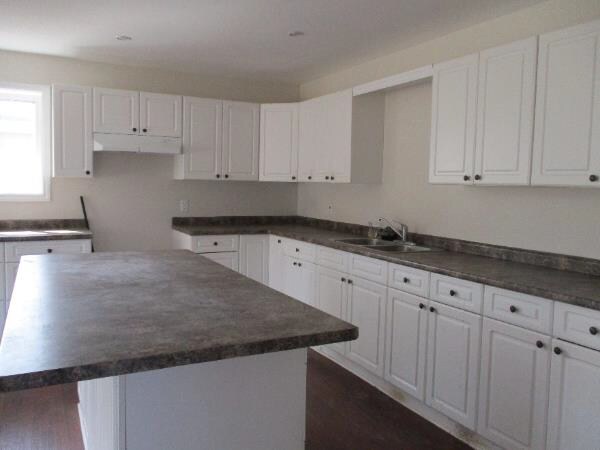 1644 Merrittville Hwy, Thorold, ON à vendre - Photo intérieure - Image 3 de 5