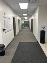 1 Palisade Ave, Emerson, NJ for lease Interior Photo- Image 2 of 12