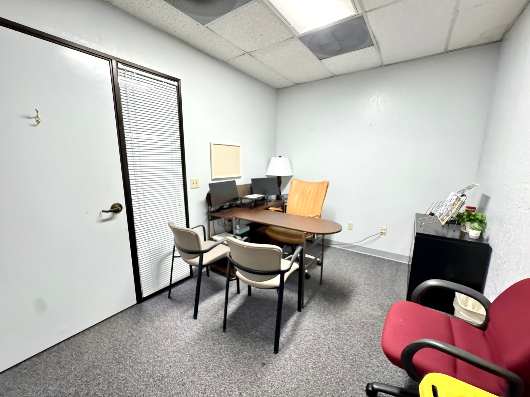 4949 E Cesar Chavez Blvd, Fresno, CA for lease Building Photo- Image 1 of 2