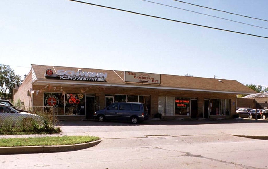 2018-2020 1st St, Highland Park, IL for lease - Primary Photo - Image 1 of 2