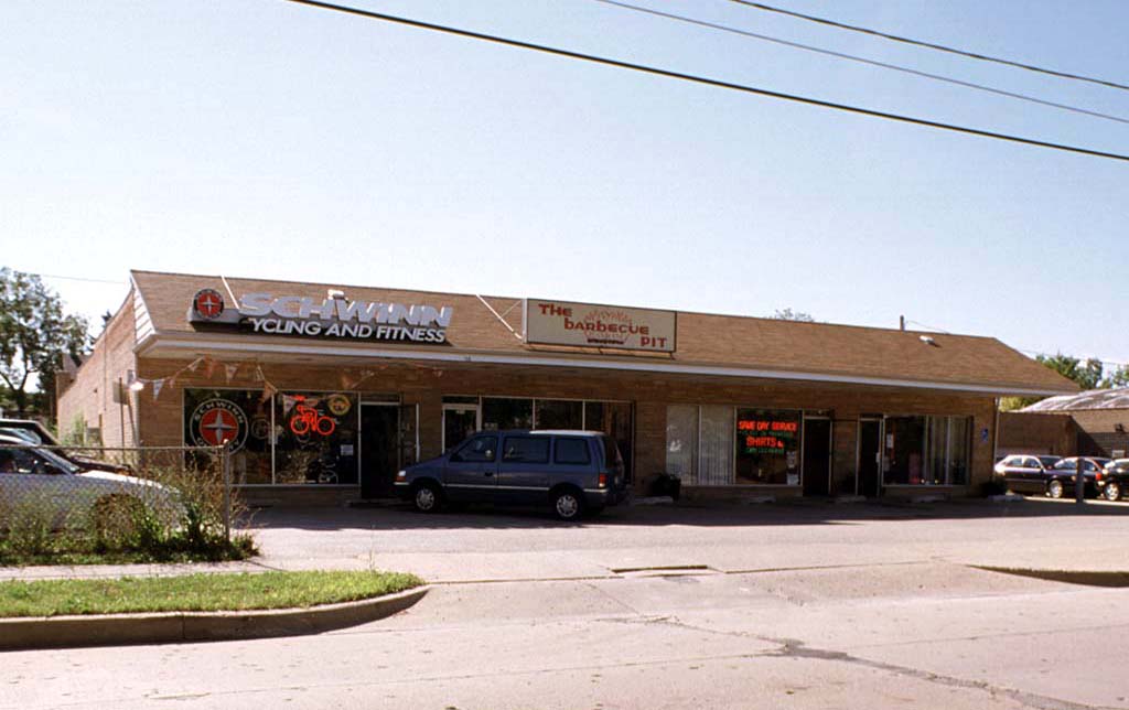 2018-2020 1st St, Highland Park, IL for lease Primary Photo- Image 1 of 3
